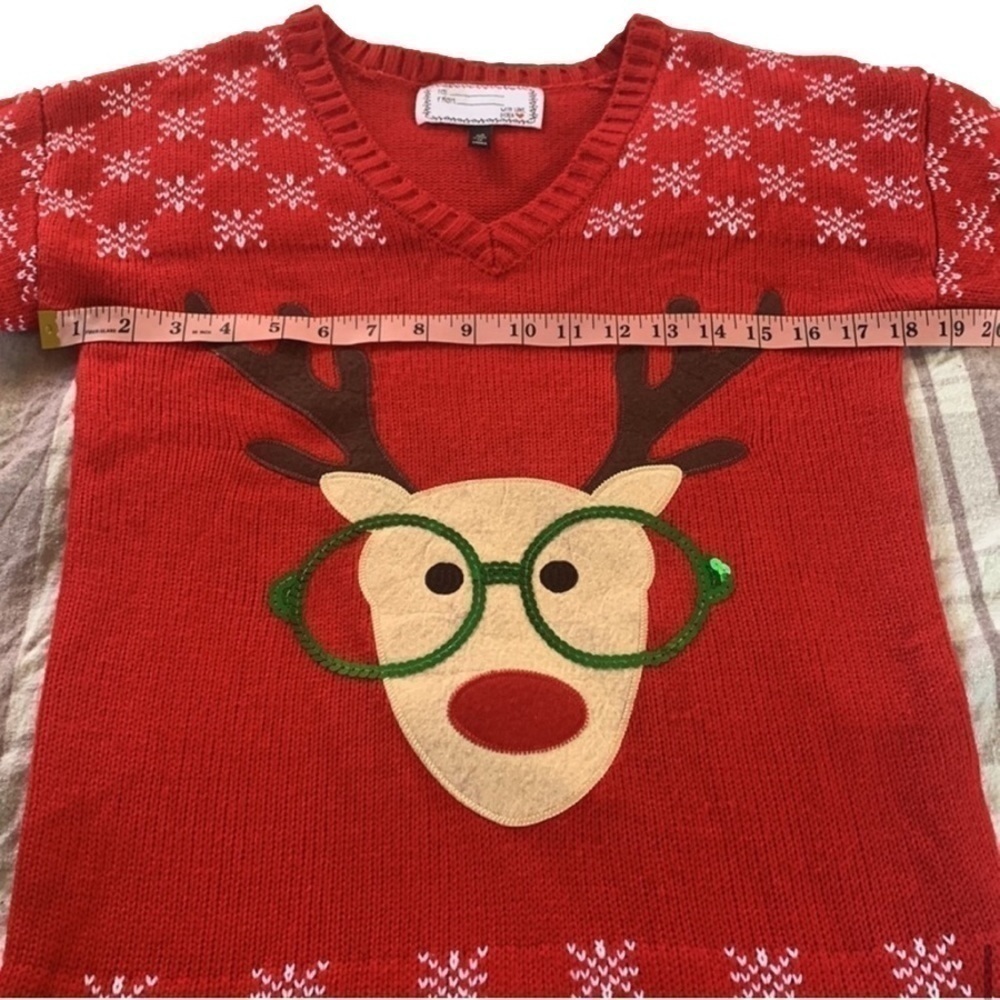 Tiara International Reindeer w/ Sequin Glasses Christmas Knit Red Sweater - Picture 6 of 9